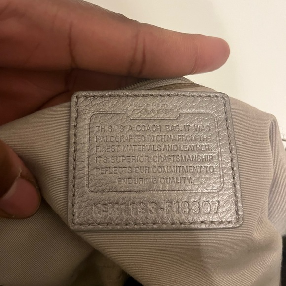 y2k couch bag. - Picture 2 of 6